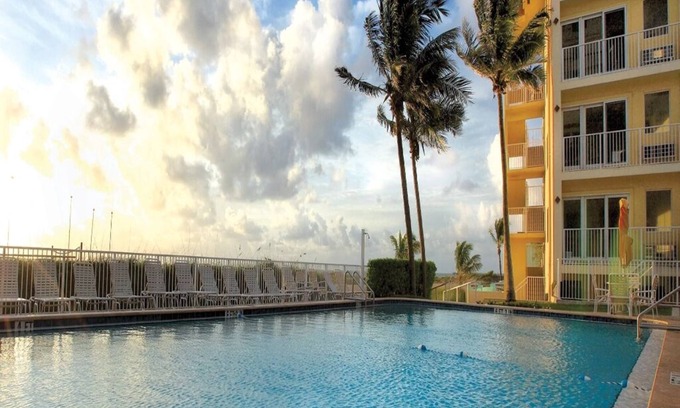 Pompano Beach Resort | 1 Bedroom Suite w/Full Kitchen on Pompano Beach, Sea Gardens Resort!