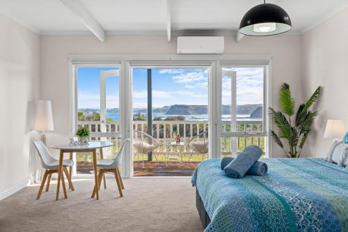 Smiths Beach Apartment | 1-bedroom unit with stunning ocean views!