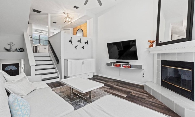 Jacksonville Beach House | 1 Block to Beach: Palm Paradise, A Coastal Oasis