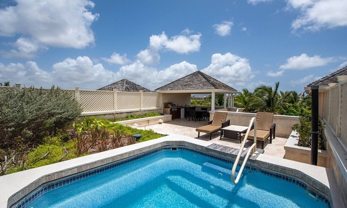 Ragged Point Resort | 1 br Deluxe Penthouse with pool roof deck-Residences in the park