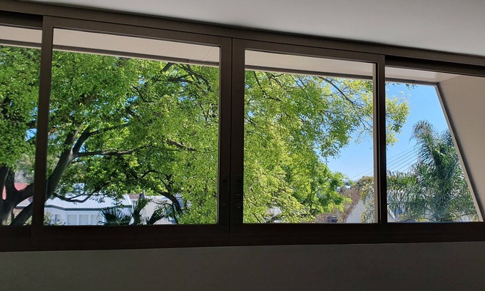 Glebe Apartment | 1 BR unit with leafy outlook & dedicated workspace