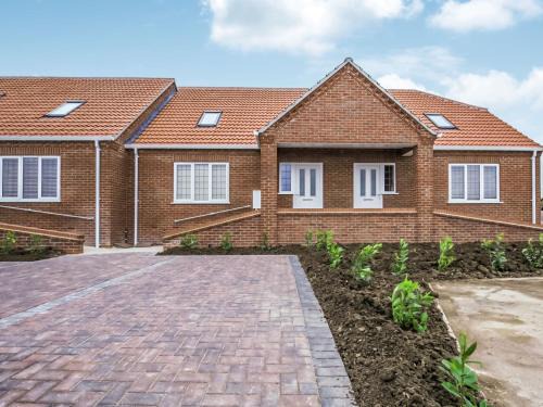 Mablethorpe and Sutton House | 1 Dawson Court - Uk33410