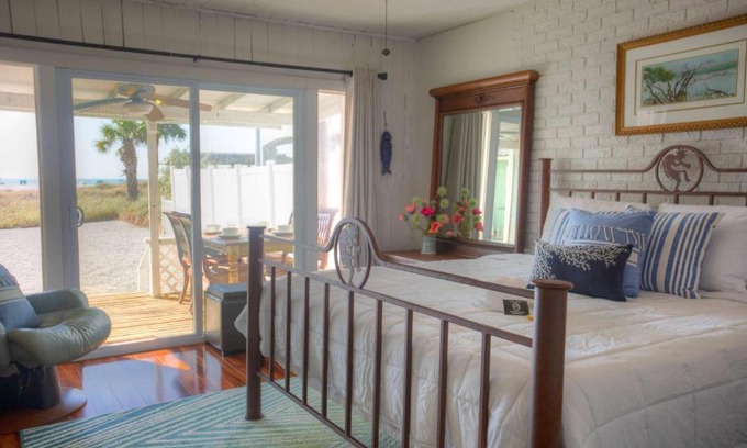 Treasure Island House | 1 - Las Casitas