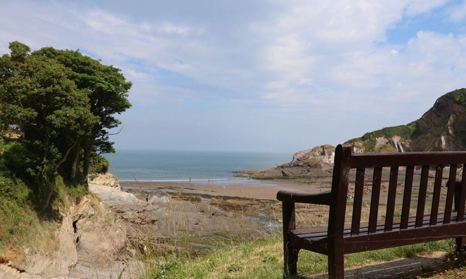 Combe Martin Cottage | 1 Manleigh Park