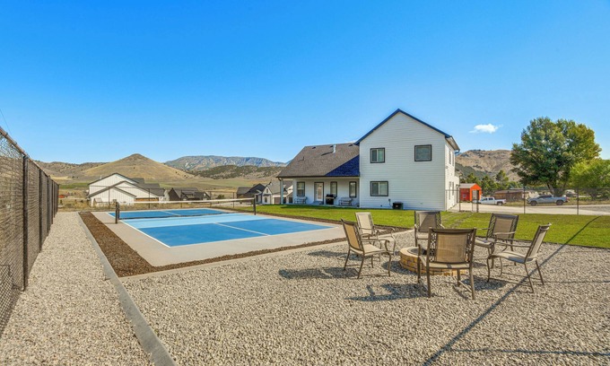 Lava Hot Springs House | 1 Mi to Pools: Chic Lava Hot Springs Home