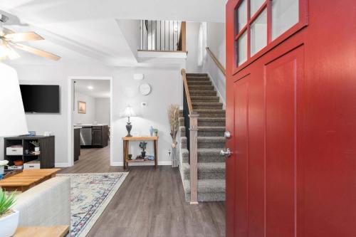 Clarksville House | 1-Mile to Downtown Clarksville 2 Comfy Homes