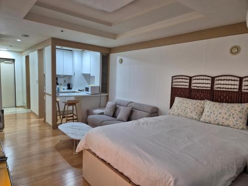 COEX Apartment | 1 min to Seolleung Urban Space