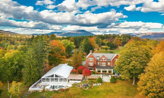 Manchester House | #1 on TripAdvisor. Magnificent Country Inn available as Private Home for 32. Up to 100 can stay on the 30-acre Wilburton resort. Family Reunions, Corporate Retreats. Weddings. Indoor & outdoor pool