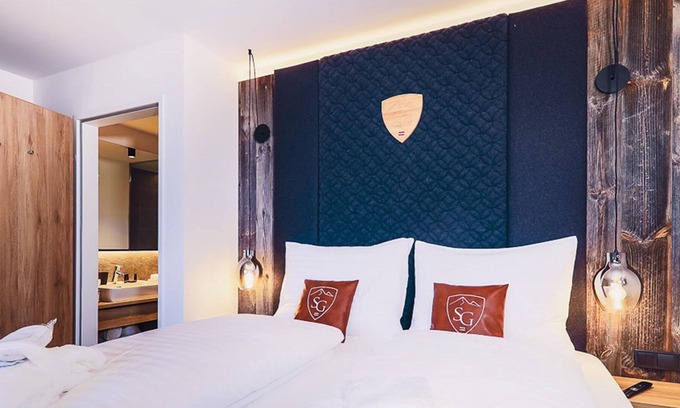 Rain Apartment | 1-schlafzimmer Suite mit Badewanne Super Flex HP - Hotel Stockinggut by Avenida Leogang