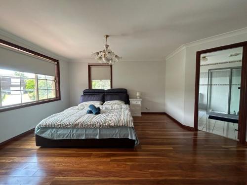 Winston Hills House | 1 Sunshine Room