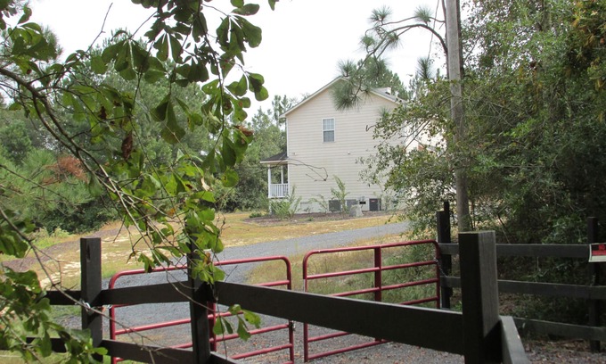 Batesburg House | 10 Acre Country Estate, Serene and Relaxing