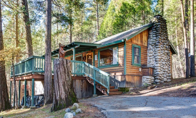 North Wawona Cabin | (10) Little Cabin In The Woods