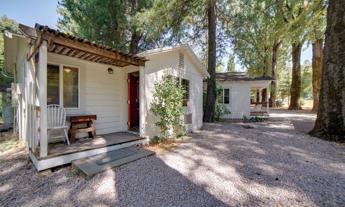 Cobb Apartment | 10 Mi to Twin Pine Casino: Peaceful Cabin Getaway