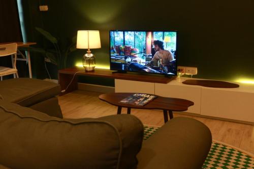 Dusit Apartment | 10 min to Khao San Vintage Room