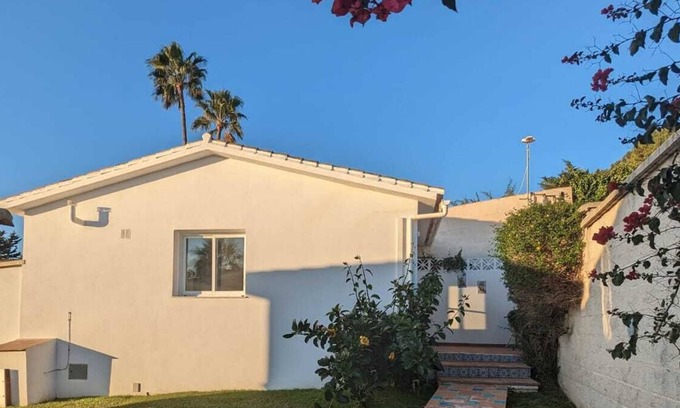 La Gaspara Apartment | 10 minute walk to beach & grocery stores! Quiet location with multiple sea-views