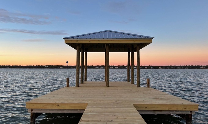 Gulf Shores House | "10 out of 10"Top Location-Steps2Beach-Lagoon Front