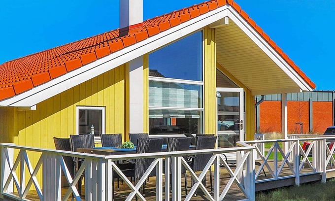 Grossenbrode House | 10 person holiday home in Großenbrode