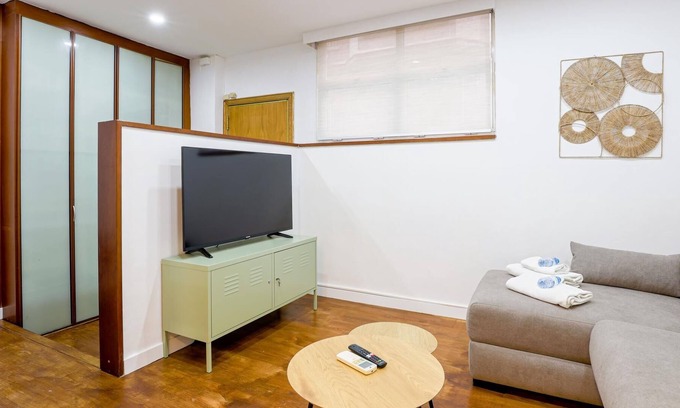 Gracia Apartment | 10. Torrent Flors Apartment