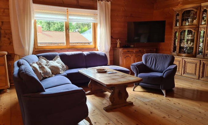 Eging am See Apartment | 100 m² Apartment ∙ 2 bedrooms ∙ 4 guests