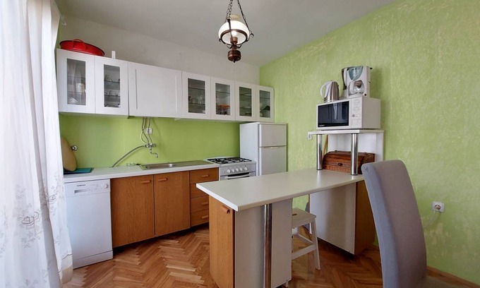 Punat Apartment | 100 m² Apartment ∙ 3 bedrooms ∙ 8 guests