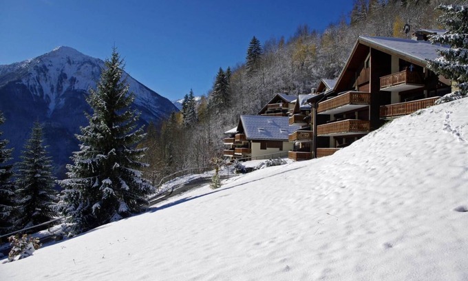 Champagny-en-Vanoise Apartment | 100m from resort center, Ground floor, balcony, tv, ski locker, 19m², Champagny-en-Vanoise