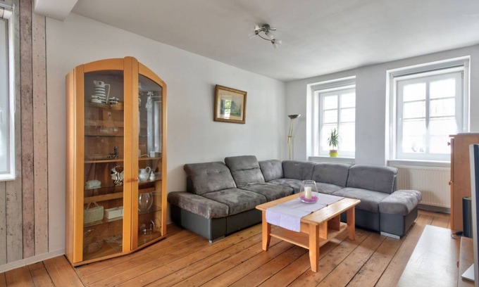 Schwalenberg Apartment | 101 m² Apartment ∙ 1 bedroom ∙ 4 guests