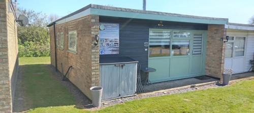 Great Yarmouth Ski Chalet | 107 Headwards Retreat