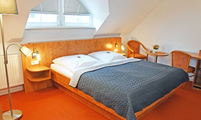 Gohren House | 109 double rooms with balcony - Hotel Sonnenklahr with pool