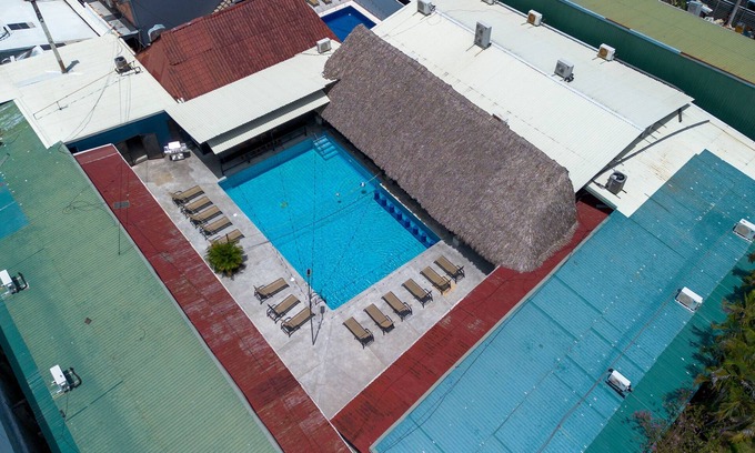 Jaco Resort | 10BR Private Party Complex ★ PRIME Location!⬅ NIGHTCLUB and BISTRO on Site!
