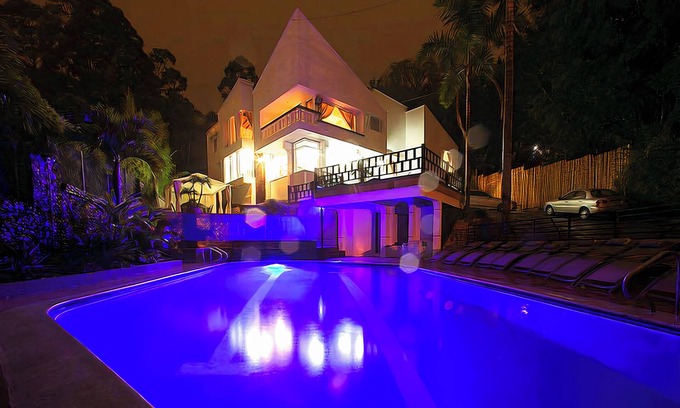 El Tesoro House | 10BRPOBLADOMANSIONPOOLJAVUZZIPRIVATE