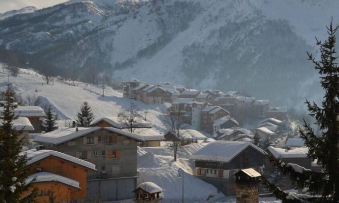 Saint-Martin-de-Belleville Apartment | 10m from ski lifts, view mountain, balcony, tv, ski locker, 48m², Saint Martin de Belleville