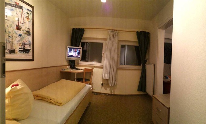 Ovelgoenne Hotel | 11 m² Hotel ∙ 1 guest