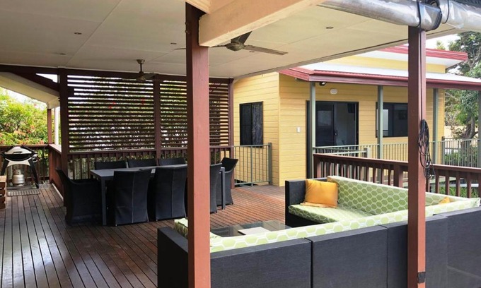 Rainbow Beach House | 11 Manooka Drive Rainbow Beach