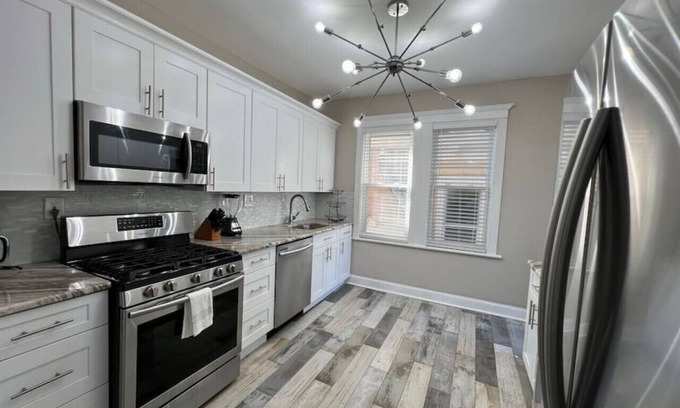 Ventnor City House | 11 N Weymouth Ave - A · Dazzaling Bungalow within 2 Blocks of the Beach!