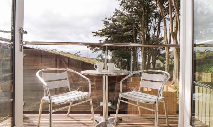 Porthtowan House | 11 Towan Valley