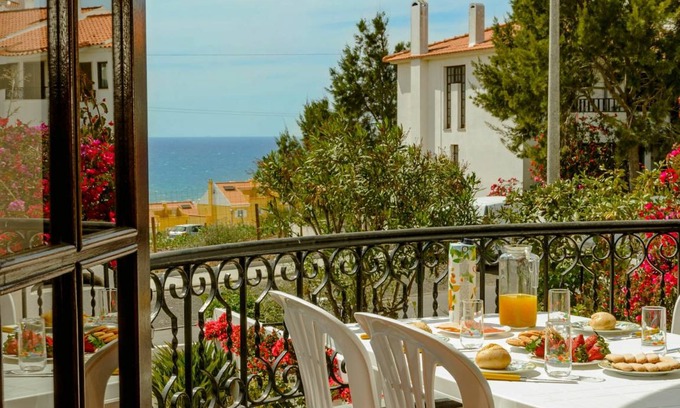 Ericeira Apartment | 110 m² Apartment ∙ 4 bedrooms ∙ 6 guests