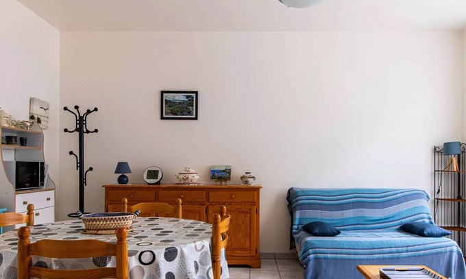 Sables-d'Or-les-Pins Apartment | 111 - T2 apartment 150m from Plage des Sables-D'or