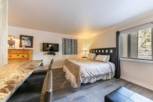 Truckee Apartment | 115 Bldg B studio