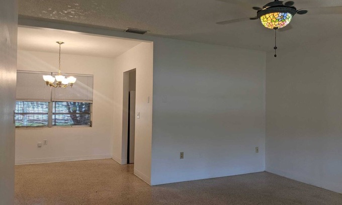 Dunedin Apartment | 1156 Angle Rd - One-Year Lease