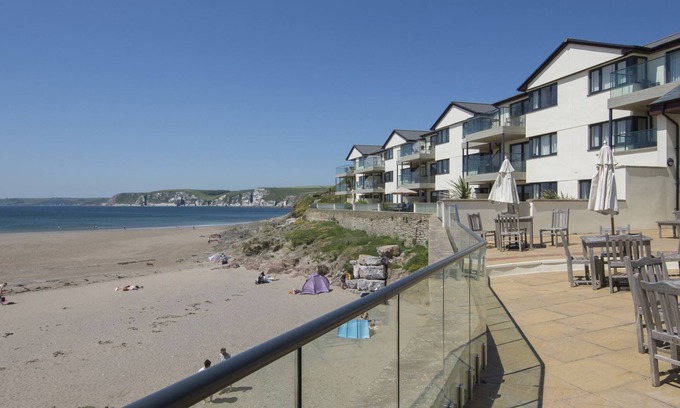 Bigbury-on-Sea Cottage | 12 BURGH ISLAND CAUSEWAY, family friendly in Bigbury-On-Sea