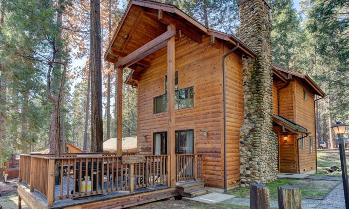 North Wawona House | 12 Cabin Twelve