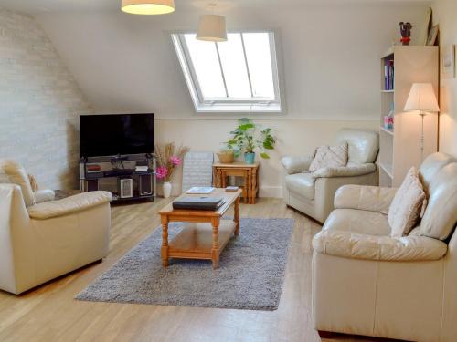 Bridport House | 12 Maritime House