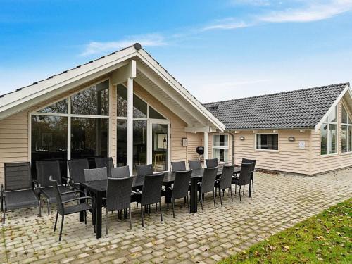 Olpenitz House | 12 person holiday home in Hasselberg