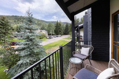 Eagle-Vail House | 120 Gopher Rd #B14
