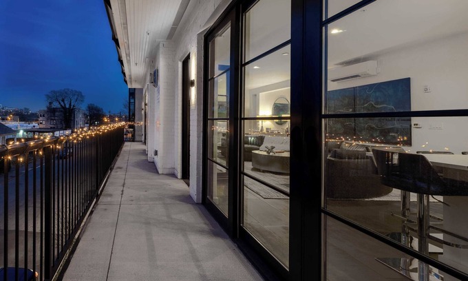 West End Hotel | 121 Hotel Buyout by Avantstay Buyout of 121 Hotel w/Living Areas & Meeting Room! Sleeps 58