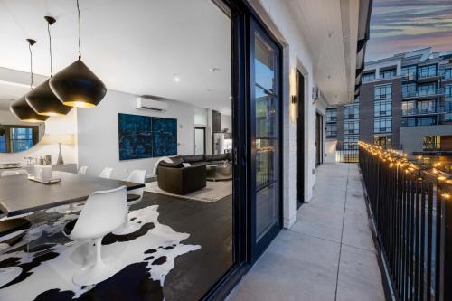 West End Hotel | 121 Hotel Floor 2 Buyout by AvantStay Entire Second Floor Buyout of 121 Hotel Sleeps 18