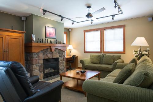 Salt Lake Mountain Resorts Apartment | 1214 - Two Bedroom Standard Eagle Springs West condo