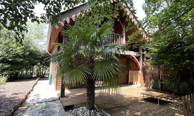 Hourtin Port Ski Chalet | 124 - 500m from Lac d'Hourtin and l'île aux enfants