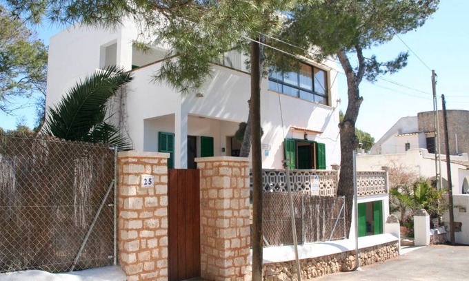 Cala Santany House | 124 m² House ∙ 4 bedrooms ∙ 8 guests