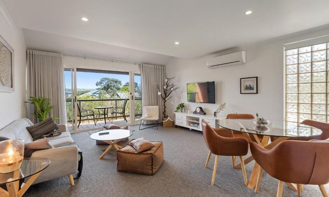 Encounter Bay House | 13 47-48 Franklin Pde - Linen Included - Waterfront